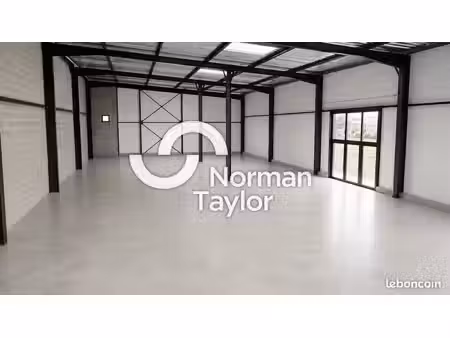 local commercial 335 m²