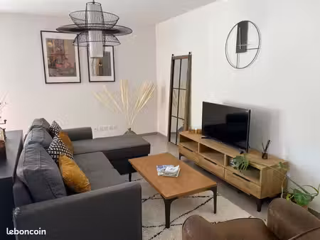 à louer - app. t3 2 chbres 70 m2