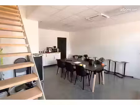 local d'activité 280 m² – saint-martin-d'hères