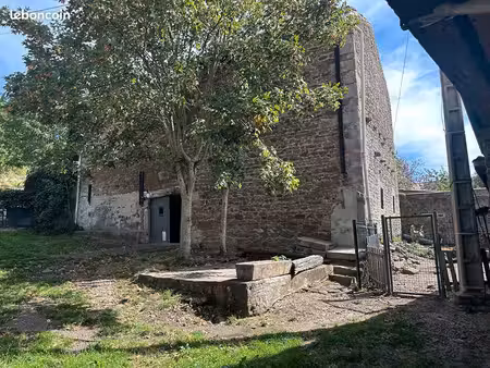 bâtiment 200 m² saint jean bonnefonds
