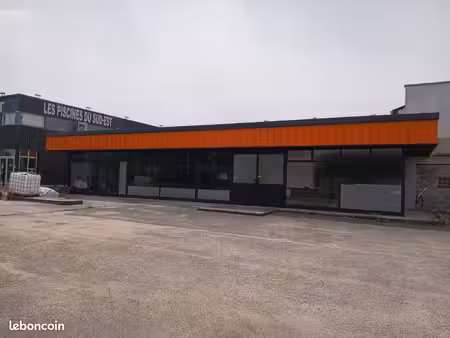 local commercial