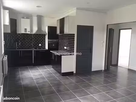 immeuble 9 pièces 192 m²