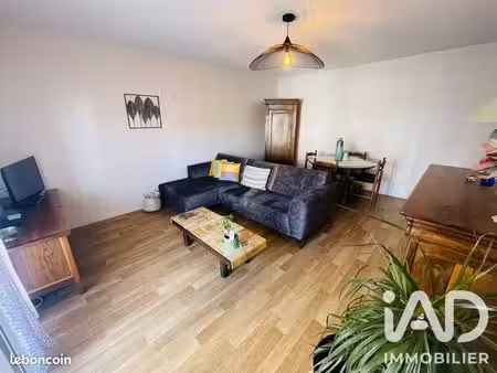 appartement 3 pièces 69 m²