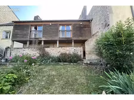 maison 6 pièces 153 m²