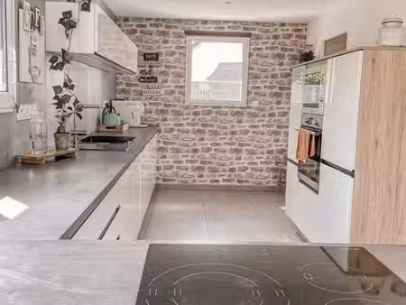 maison 4 pièces 93 m²