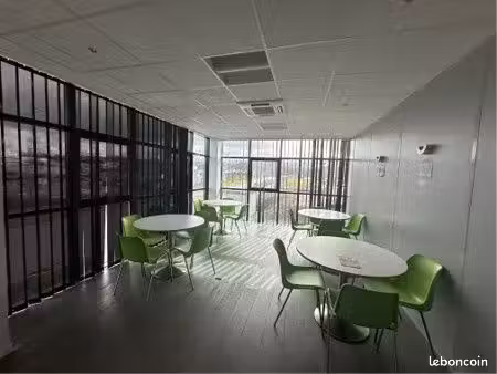 bureaux 571 m² saint-étienne