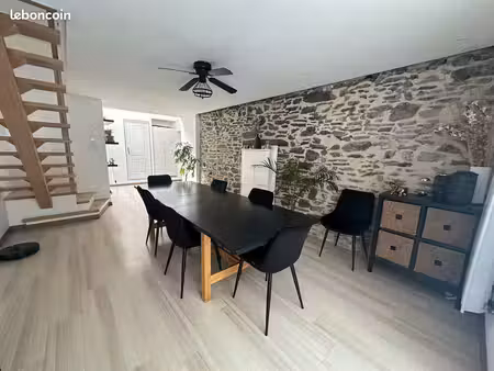 maison de bourg en pierres  3ch + bureau  à st mars du désert