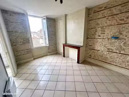 immeuble 9 pièces 250 m²