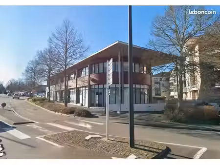 local commercial