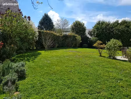 maison 8 pièces 286 m²