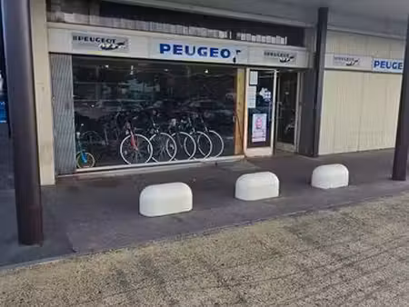local commercial