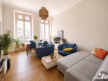 appartement 4 pièces 90 m²