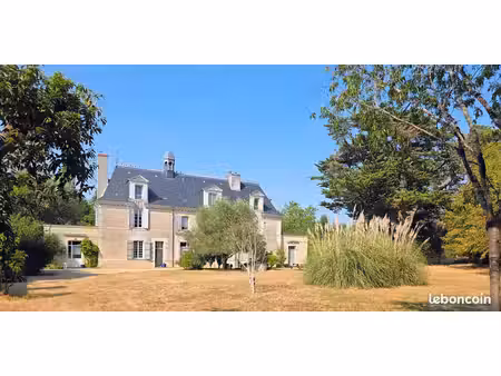 maison 10 pièces 320 m²