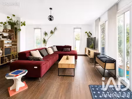 maison familiale 5 pièces 126 m²
