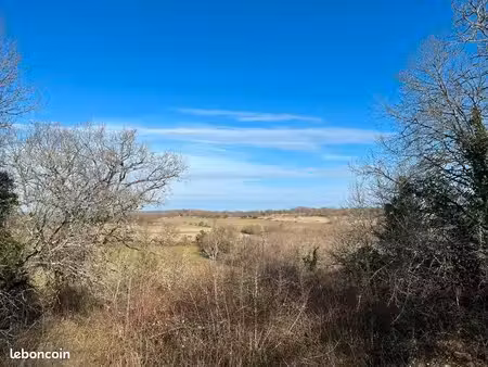 terrain 5 456 m² montvalent