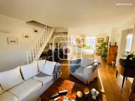 appartement 5 pièces 144 m²