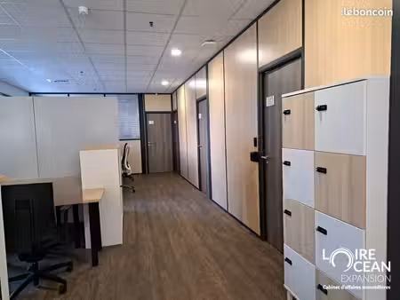 bureaux 861 m²