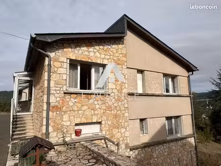 maison 7 pièces 128 m²