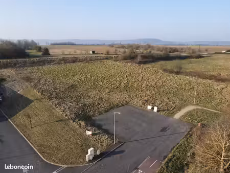 opportunité à saisir terrain viabilise de 712 m² à toul
