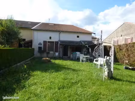 maison de village 3 pièces 106 m²