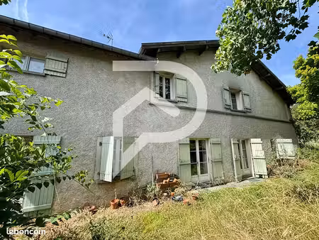 propriété 7 pièces 165 m²