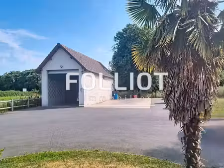 terrain 558 m² st planchers