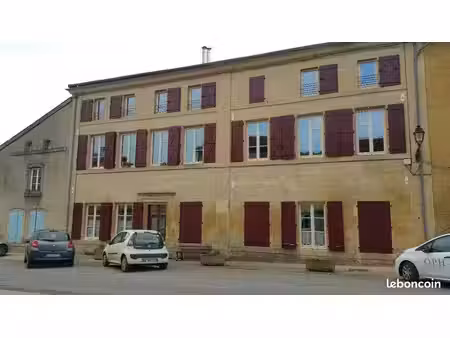 appartement 2 pièces 65 m²