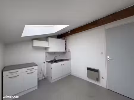 studio 1 pièce 19 m²