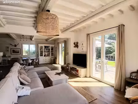 maison 230 m2  5 chambres  hangar