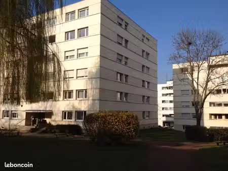 appartement 3 pièces 69 m²