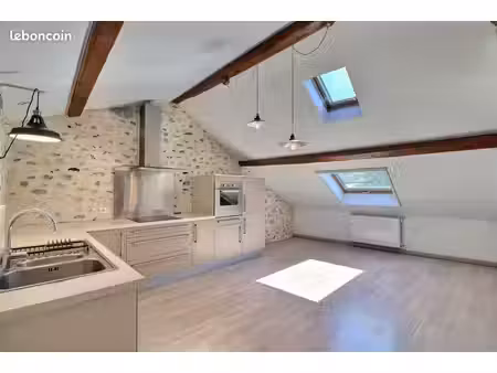 appartement 4 pièces 103 m²