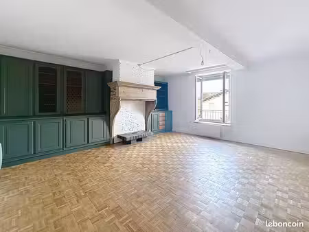 appartement t3 de 92 m2 - thoissey centre