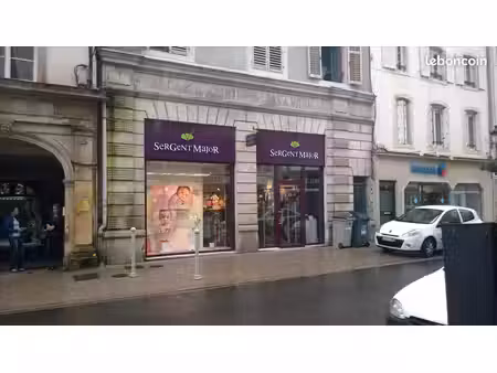 local commercial 72 m²