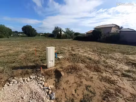 terrain constructible 792 m² – manziat – 74 900