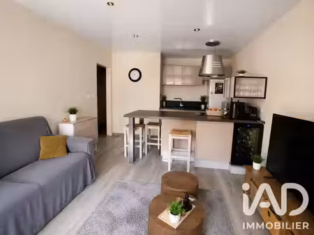 appartement à saint-cyr-sur-mer (83270)