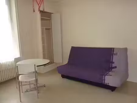 location appartement 1 pièce 20 m² à montmorillon (86500)