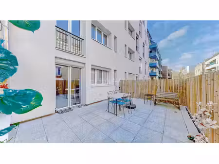 boulogne-billancourt/ appartement 3 pièces avec terrasse