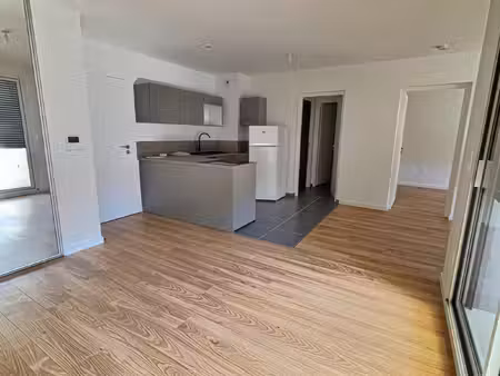 limite clermont/cham t2 ds resid neuve