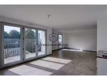 appartement chennevières-sur-marne 3 pièce(s) 71.75 m² + logg
