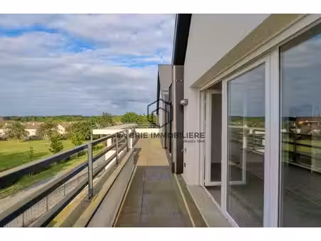 appartement emerainville 3 pièce(s) 66.77 m² + terrasse 30 m²