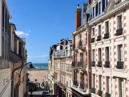 appartement 2 pieces a 150 m de la plage