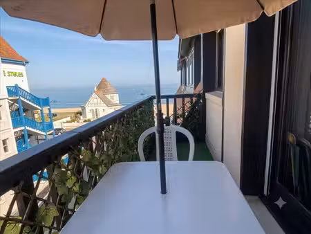 appartement - 4ème étage - 25 44 m2 - 2 pièces - meublé