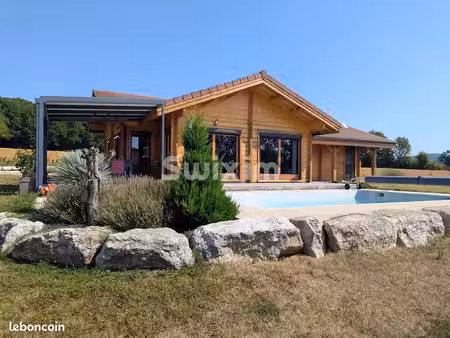 chalet 4 pièces 117 m²