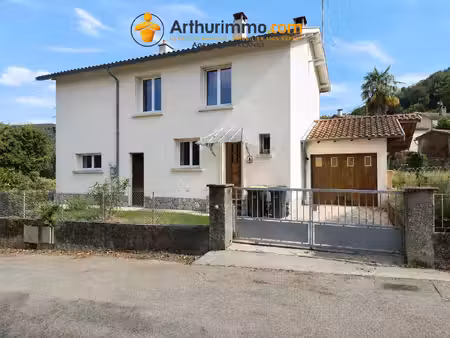 ensemble immobilier - 6 pièces - 130m²