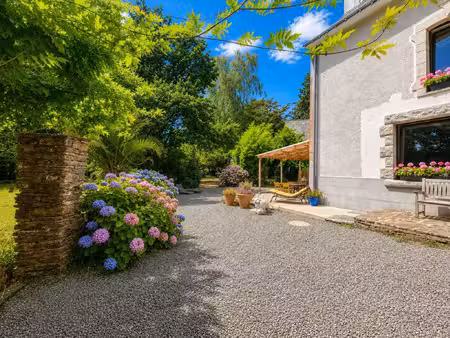 propriété à vendre le trevoux 9 pièce(s) 358m2 641 700€