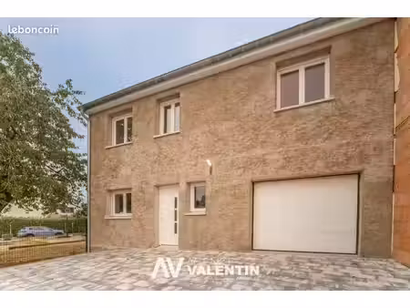 maison 6 pièces 94 m²