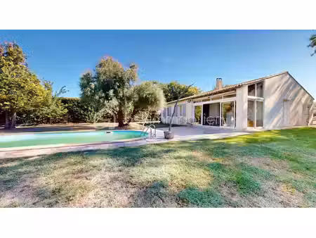 nieul-lès-saintes – plain-pied – 3 chambres – piscine – terrain 1 362 m²