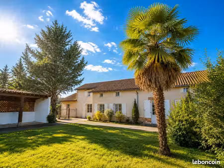 propriété de caractère 271 m² – 6 chambres – parc clos de 1 2 ha – proche châtillon-sur-ch