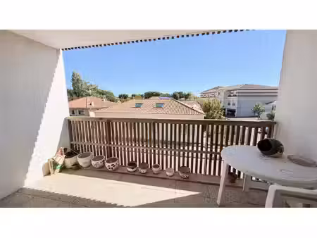 appartement 3 pièces 62 m² à vendre / acheter arès 33740 ? | era immobilier