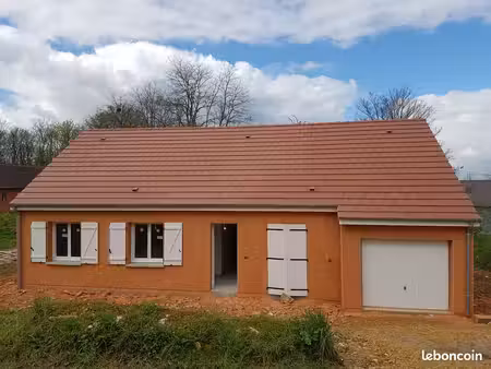 maison a la charité sur loire